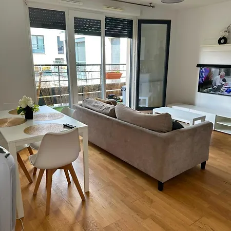 Lejlighed Modern 2br Train, Versailles, Paris Plaisir